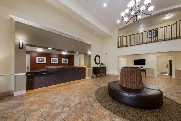  Best Western Salinas Valley Inn & Suites Main image